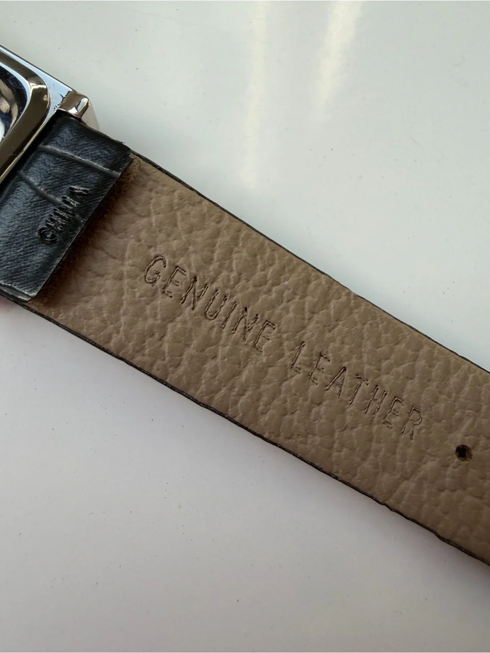 Coldwater Creek Women’s Watch/ 24mm Case/ Black Leather Band/ Works/ New Battery
